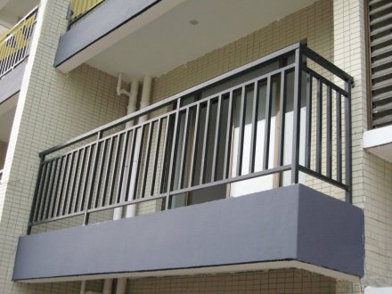 陽臺(tái)護(hù)欄樣式推薦
