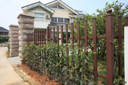 別墅護(hù)欄的挑選需要注意的事項(xiàng)